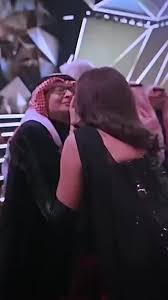شرطة الرياض تستدعي الفنانين عبدالمجيد عبدالله وأنغام بسبب مخالفة لائحة الذوق العام
